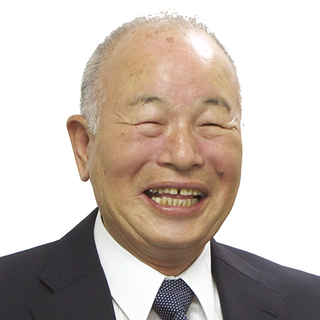 タビオ　会長　越智直正氏