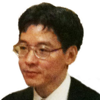 公認会計士　奥村佳史氏