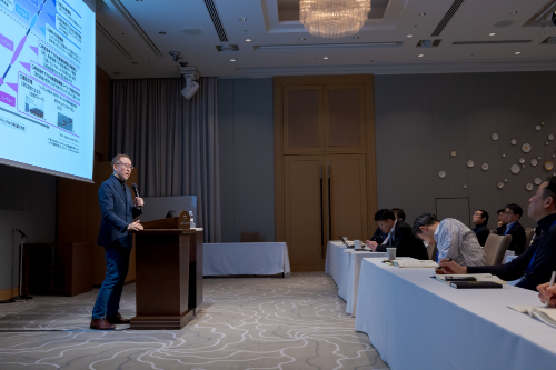 オヤジ社長も目覚める！《チャットＧＰＴ革命》音声版＆動画版（CD・DVD・デジタル版対応）第147回全国経営者セミナー収録